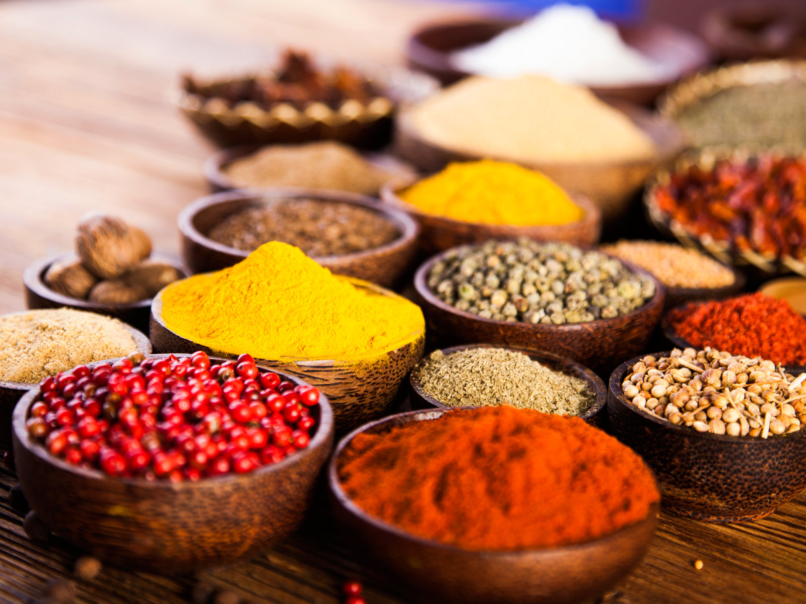 Gewürze und Kräuter Ayurveda